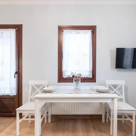 άρνη Apartment